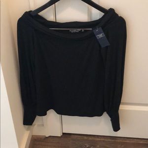 Abercrombie and finch off shoulder top